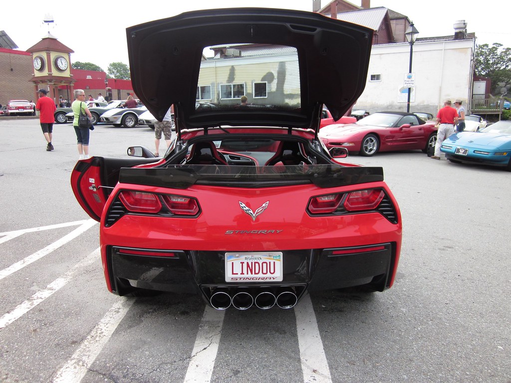 Yarmouth Antique Parade and Car Show 2016 photo 48