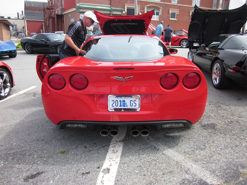 Yarmouth Antique Parade and Car Show 2016 photo 56