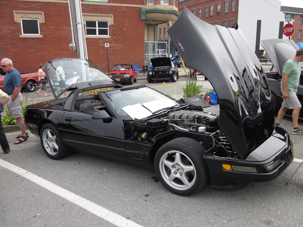 Yarmouth Antique Parade and Car Show 2016 photo 37