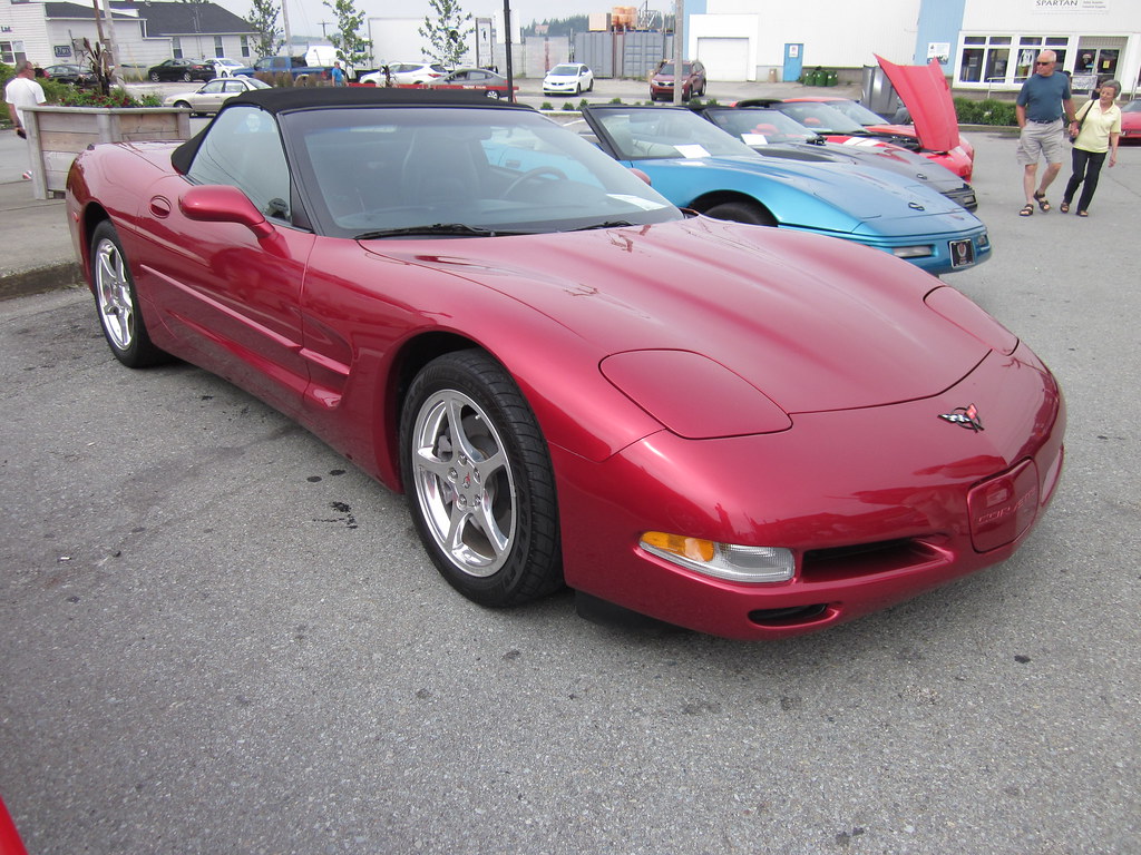 Yarmouth Antique Parade and Car Show 2016 photo 29