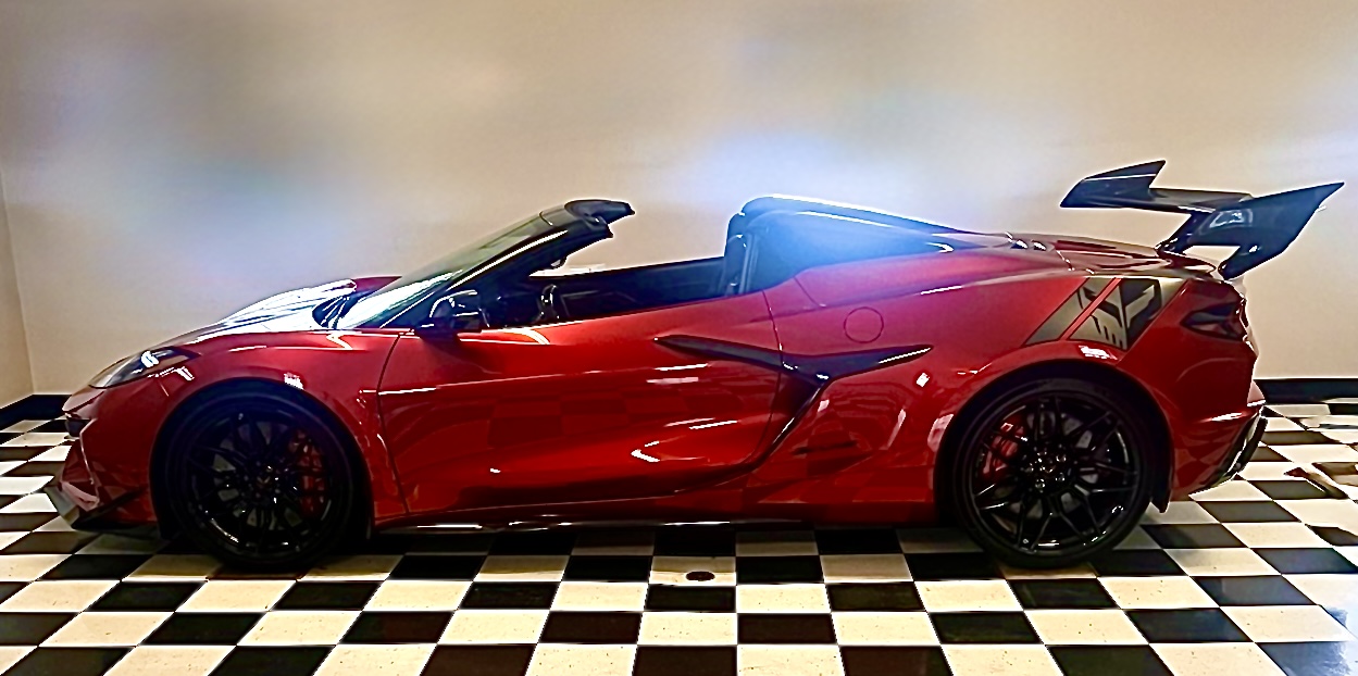 2025 Z06 with Z07 Convertible owned by Steve & Darlene Morine